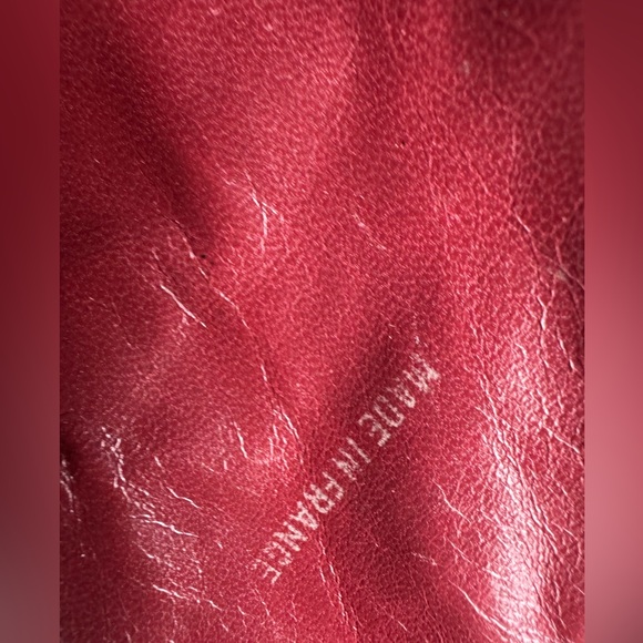 CHANEL Vintage Black Quilted Lambskin Leather Camera Bag -Gold Burgundy Shoulder - Picture 13 of 16